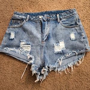 Shein, female size large, Raw hem distressed denim shorts, faded blue